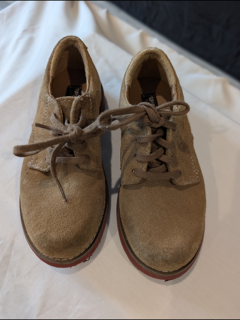 Sperry Kids Lace-Up Dress Shoes in Brown with Red Sole